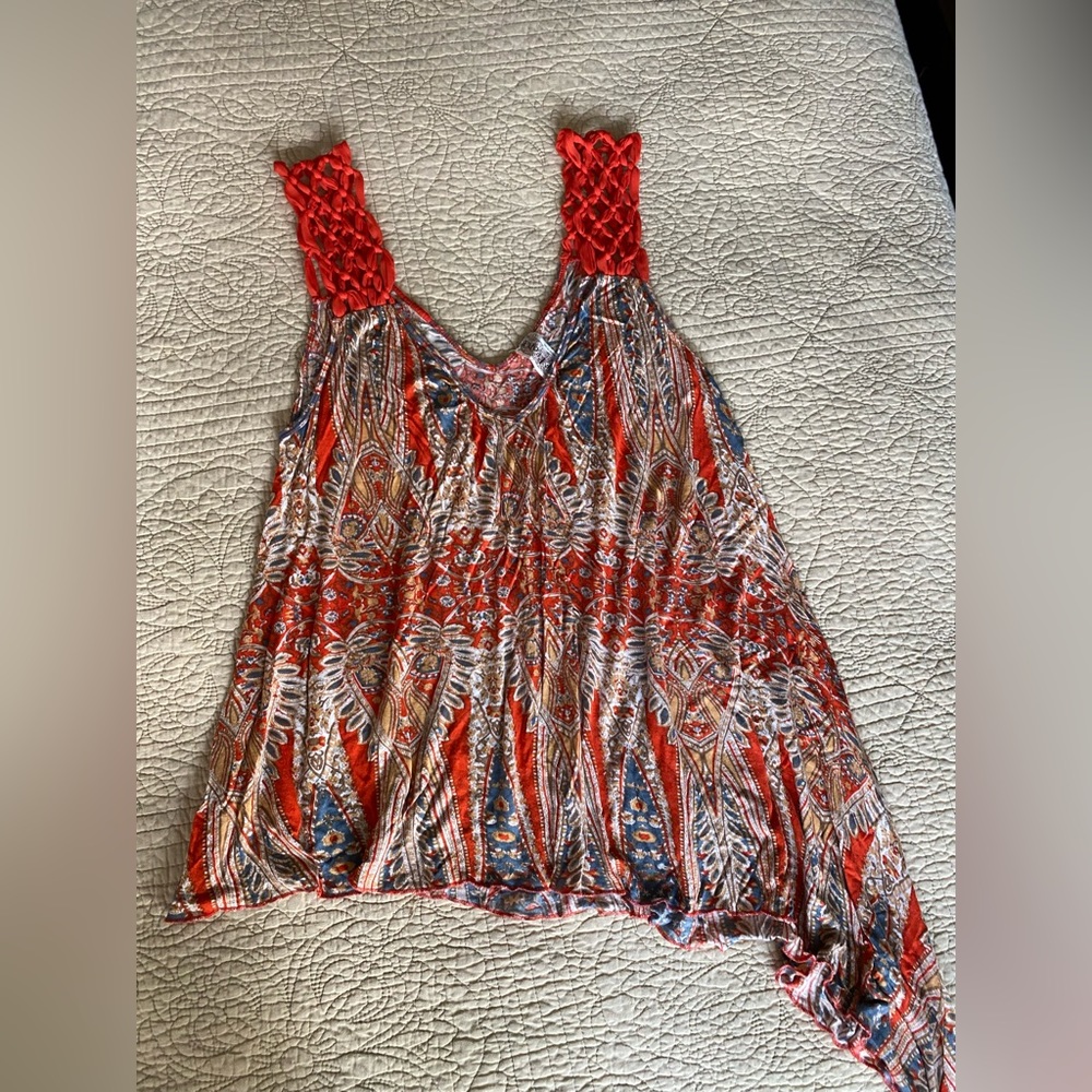 Pretty free people too